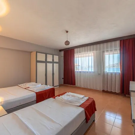 Отель Oscar Seaside & Spa