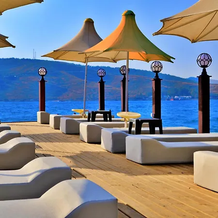 Oscar Seaside & Spa מלון