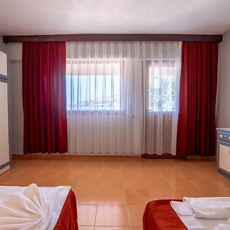 Oscar Seaside & Spa בודרום
